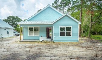 202 13th St, Apalachicola, FL 32320
