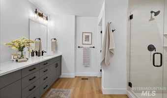 1721 S Rock View Ln, Boise, ID 83705