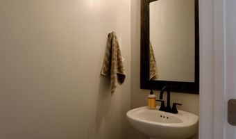 772 Sun Rd, Aberdeen, NC 28315