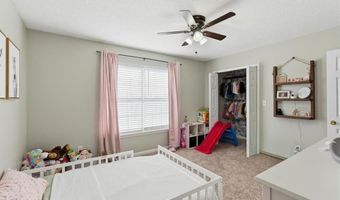 56 Princeton Glen Ct, Adairsville, GA 30103