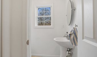 188 Falls Rd, Bethany, CT 06524
