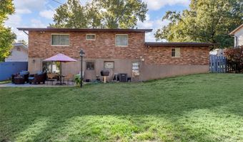 1946 Lone Pine Dr, Arnold, MO 63010