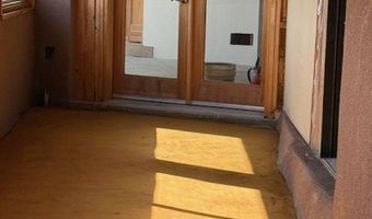 97 Calle Conejo, Arroyo Hondo, NM 87513