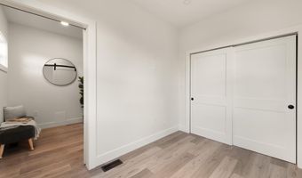 4911 BAYARD Blvd, Bethesda, MD 20816