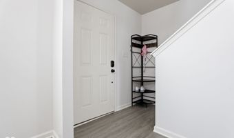 375 Michael Dr, Atlanta, IN 46031