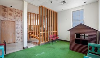 72 N Wright, Alice, TX 78332
