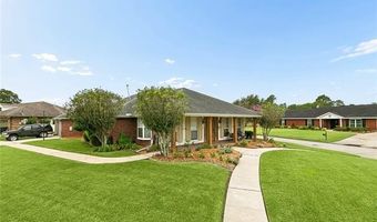 108 DICKSON Dr, Belle Chasse, LA 70037