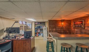109 Golf Course Rd, Amsterdam, NY 12010