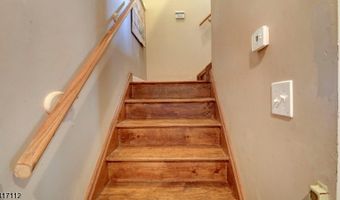 405 Cherry Ridge Rd, Alloway, NJ 07422