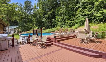 1676 S 600 E, Avilla, IN 46710