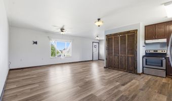 1006 NE 28th Ave, Aberdeen, SD 57401