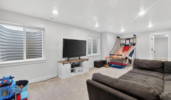 560 Aurora Blvd, Chubbuck, ID 83202