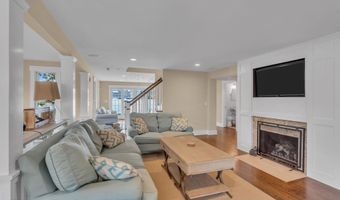 35 Bristol Pl, Bay Head, NJ 08742