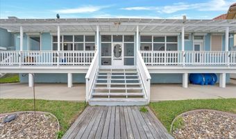 319 Bayview Dr, City By The Sea, TX 78336