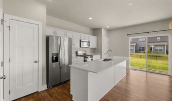 4007 NE 3rd St, Ankeny, IA 50021