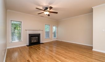1010 Mica Lamp Ct, Apex, NC 27502