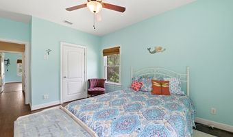 60 Hathcock Rd, Apalachicola, FL 32320