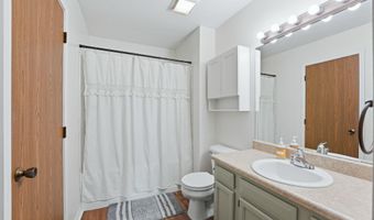 210 Sammy Dr, Avilla, IN 46710