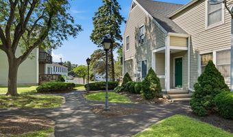 10-14 E Franklin St A2, Danbury, CT 06810