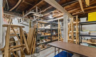 623 E Main St, Anoka, MN 55303