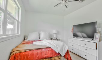5708 3rd St, Lubbock, TX 79416