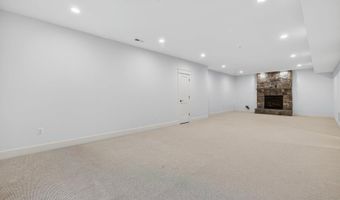 8905 HEMPSTEAD Ave, Bethesda, MD 20817