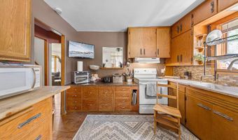 116 E Clinton St, Arlington, MN 55307