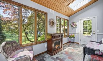 26 Crosswicks Ellisdale Rd, Burlington, NJ 08016