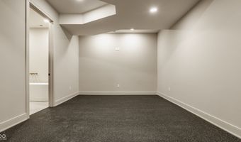 4094 Chapel Hill Ct, Bargersville, IN 46106