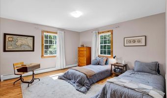 218 Donahue Rd, Barre, VT 05654