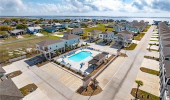 195 Paradise Dr, Aransas Pass, TX 78336