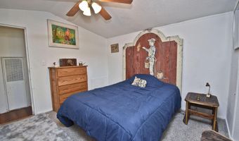 213 Blossom Ln, Blakeslee, PA 18610
