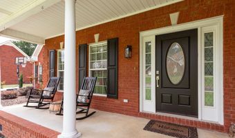 65 CAMELOT Ln, Anniston, AL 36207