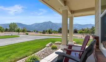 1056 Country Ln, Gardnerville, NV 89460