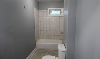 117 Caroline St, Bridgeport, CT 06608