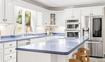 1011 Westmont Dr, Asheboro, NC 27205