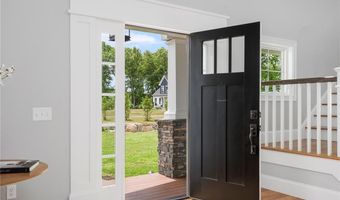105 Princess Pine Dr, East Greenwich, RI 02818