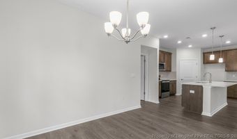 820 Fernwind Cir, Aberdeen, NC 28315