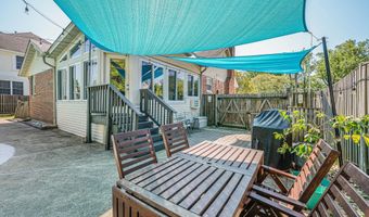 7306 WAYNE Dr, Annandale, VA 22003