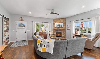 5401 N AMETHYST Dr, Appleton, WI 54913