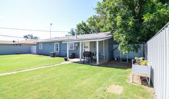 308 W Ellwood Blvd, Anton, TX 79313