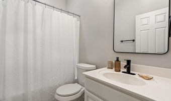 154 GARDENSIDE Dr, Alabaster, AL 35007