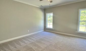 827 Fairway Rd, Ayden, NC 28513