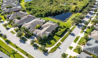 6903 Crestpoint Dr, Apollo Beach, FL 33572