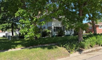 303 S Clark St, Bassett, NE 68714