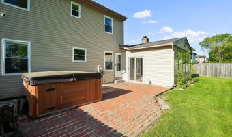752 W Main St, Westerville, OH 43081