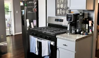 14624 University St, Allen Park, MI 48101
