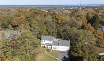 92 Maushop Ave, Barnstable, MA 02630