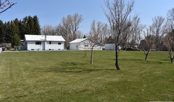 207 S 3rd E, Aberdeen, ID 83210