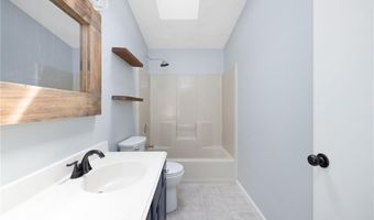 29 Pepper Bush Trl, Narragansett, RI 02874